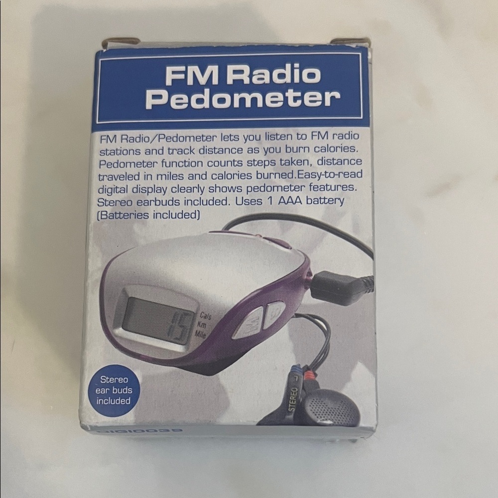 FM Radio Pedometer - Purple - Picture 3 of 4